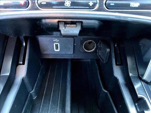 Used 2018 Ford Explorer Sport w/ Ford Safe & Smart Package image 26