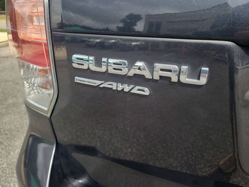 Used 2018 Subaru Forester 2.5i Touring AWD/4WD image 9