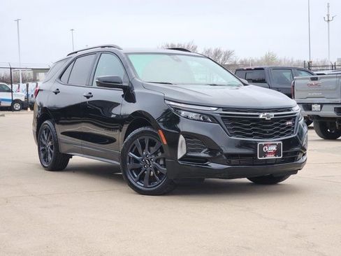 Used 2024 Chevrolet Equinox RS w/ RS Leather Package image 2