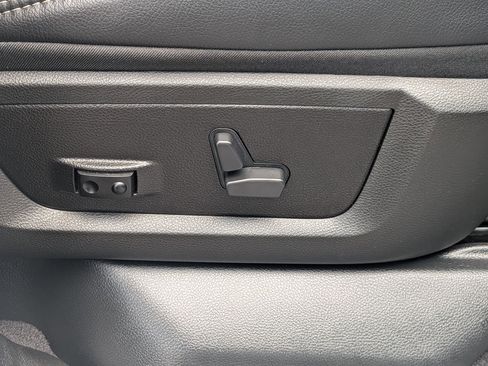 Certified 2023 RAM 2500 Laramie w/ Night Edition AWD/4WD image 36