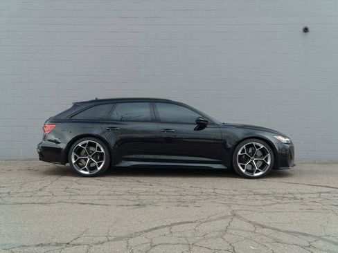 Used 2025 Audi RS 6 performance image 8