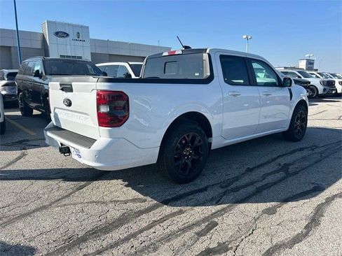 New 2025 Ford Maverick Lobo image 14