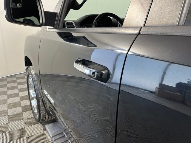Used 2019 RAM 1500 Big Horn AWD/4WD image 11
