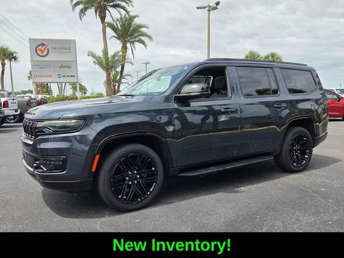 Certified 2023 Jeep Wagoneer Series II w/ Convenience Group I AWD/4WD image 3