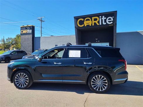 Used 2023 Hyundai Palisade Calligraphy image 11