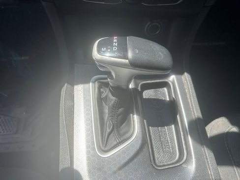 Used 2018 Dodge Charger SXT Plus RWD image 14