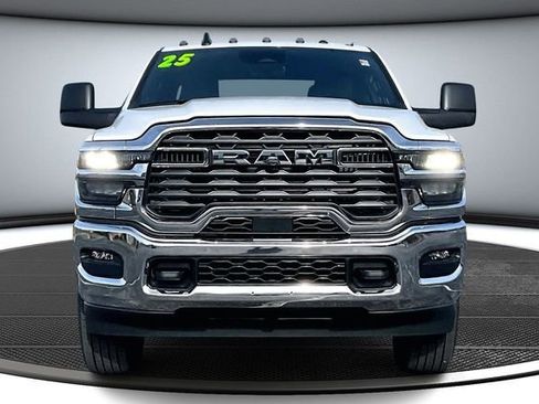 Used 2025 RAM 2500 Tradesman w/ Chrome Appearance Group image 2