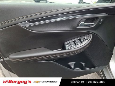 Certified 2018 Chevrolet Impala LT image 14