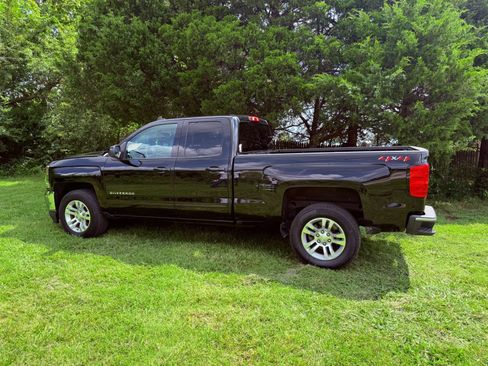 Used 2018 Chevrolet Silverado 1500 LT w/ All Star Edition AWD/4WD image 4