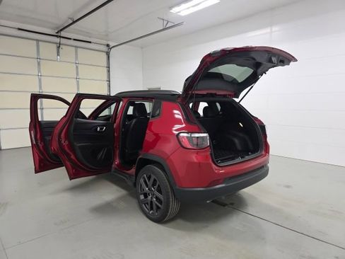 New 2026 Jeep Compass Limited AWD/4WD image 13