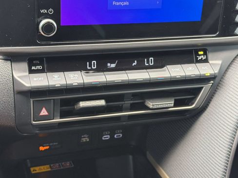 Certified 2025 Toyota Camry SE w/ Convenience Package FWD image 18