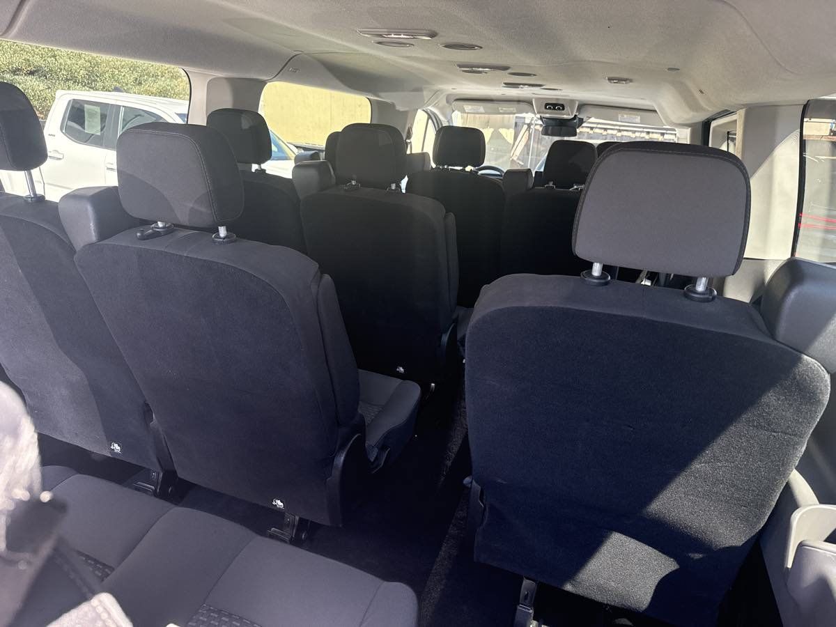 Used 2024 Ford Transit 350 XLT RWD image 7