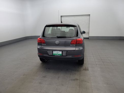 Used 2014 Volkswagen Tiguan S FWD image 7