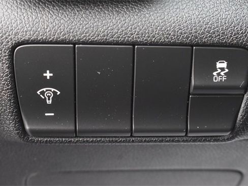 Used 2019 Kia Sportage LX image 21