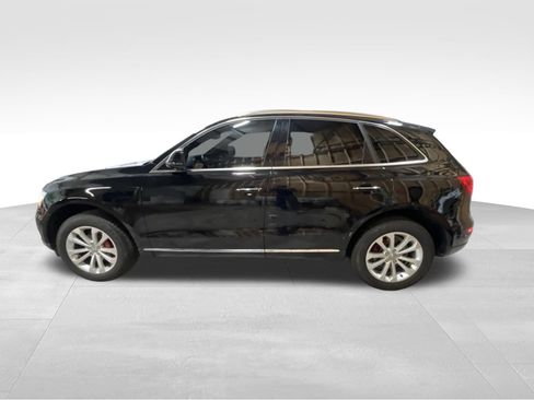 Used 2016 Audi Q5 2.0T Premium Plus w/ Technology Package AWD/4WD image 8
