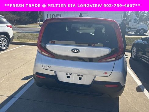 Used 2021 Kia Soul S image 7