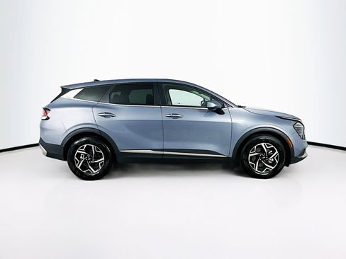 Used 2025 Kia Sportage LX FWD image 10