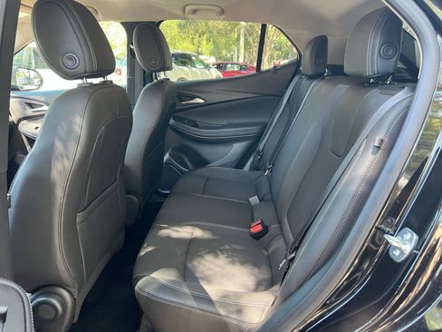 Used 2025 Buick Encore GX Preferred FWD image 38