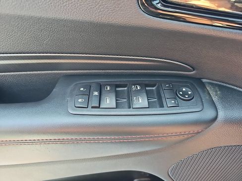 Used 2025 Dodge Durango GT RWD image 27