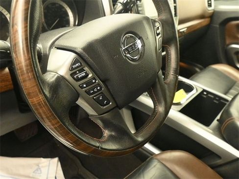 Used 2019 Nissan Titan Platinum Reserve w/ Platinum Utility Package image 16