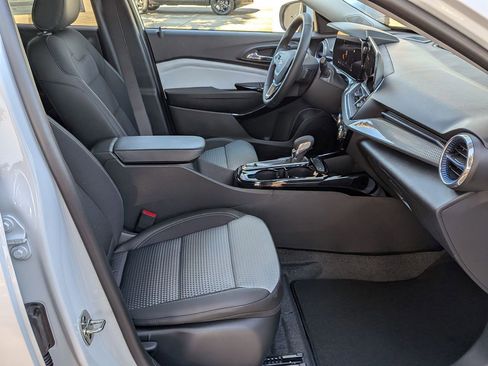 New 2026 Chevrolet Trax LT w/ Driver Confidence Package image 24