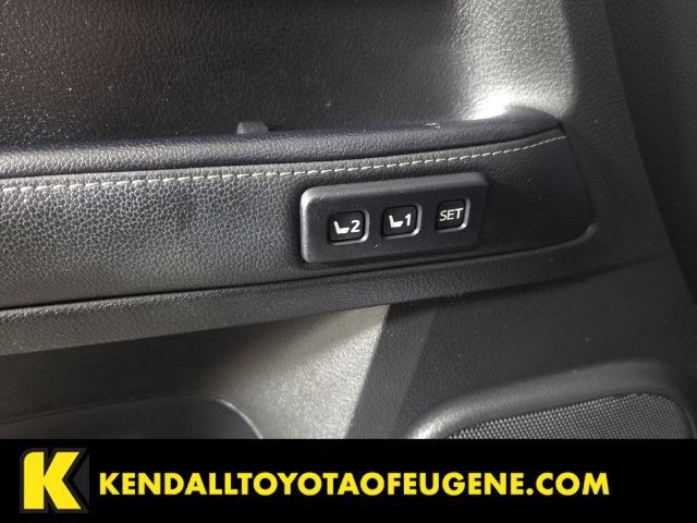 Used 2021 Toyota 4Runner Limited AWD/4WD image 26