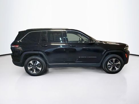 Used 2023 Jeep Grand Cherokee 4WD 4xe w/ Luxury Tech Group II image 10