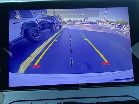 Used 2024 Jeep Compass Limited image 20