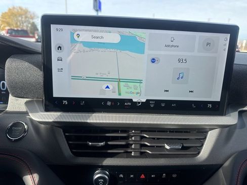 New 2026 Ford Explorer ST-Line w/ ST-Line Street Pack image 34