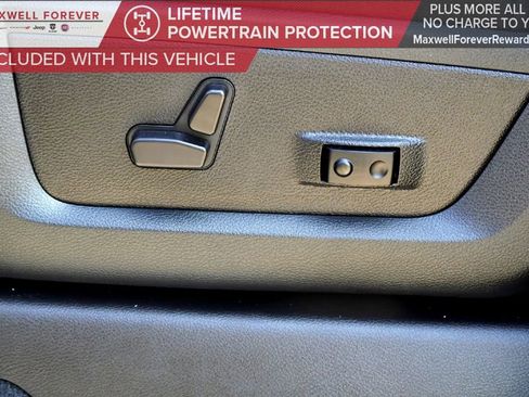 Used 2025 RAM 3500 Limited image 20