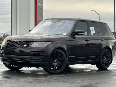 Used 2022 Land Rover Range Rover Westminster Edition image 8