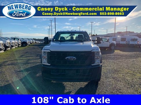 New 2024 Ford F550 4x4 Regular Cab Super Duty image 2