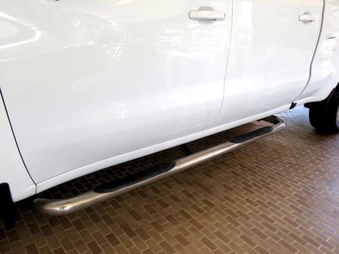 Used 2019 Chevrolet Silverado 1500 LT w/ Z71 Off-Road Package image 71