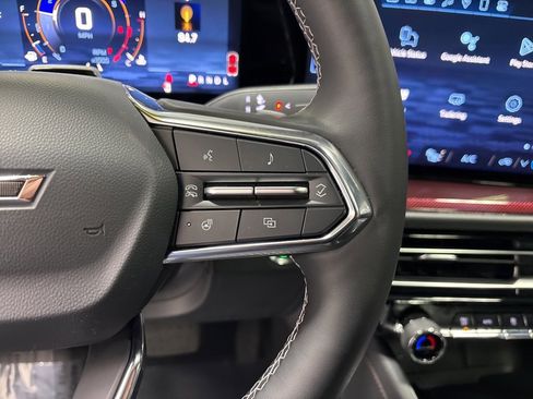 Used 2024 Chevrolet Traverse Z71 w/ Enhanced Driving Package image 13