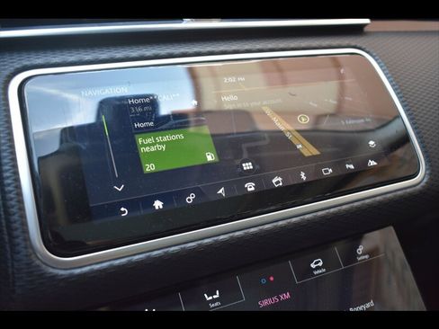 Used 2018 Land Rover Range Rover Velar S AWD/4WD image 10