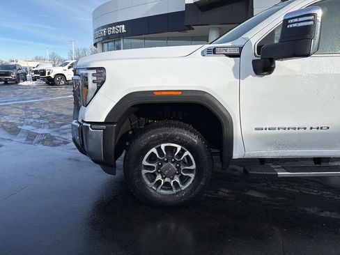 New 2026 GMC Sierra 2500 SLT w/ SLT Premium Package image 5