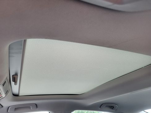 Used 2019 Volkswagen Jetta SEL FWD image 13