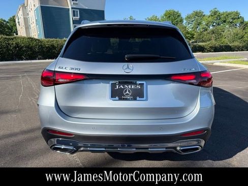 New 2026 Mercedes-Benz GLC 300 4MATIC image 6