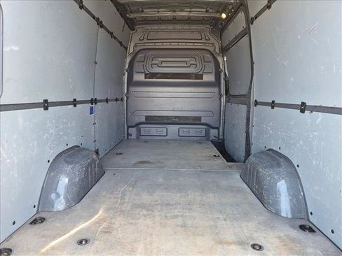 Used 2020 Mercedes-Benz Sprinter 2500 image 6