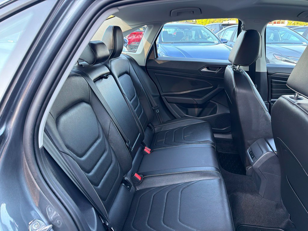 Used 2023 Volkswagen Jetta SEL FWD image 11