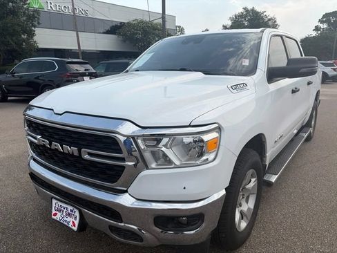 Used 2024 RAM 1500 Lone Star RWD image 4