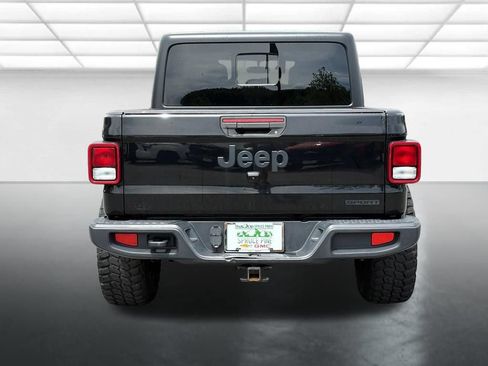 Used 2020 Jeep Gladiator Sport w/ Quick Order Package 24S AWD/4WD image 15