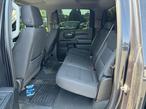 Used 2023 Chevrolet Silverado 1500 Custom AWD/4WD image 15