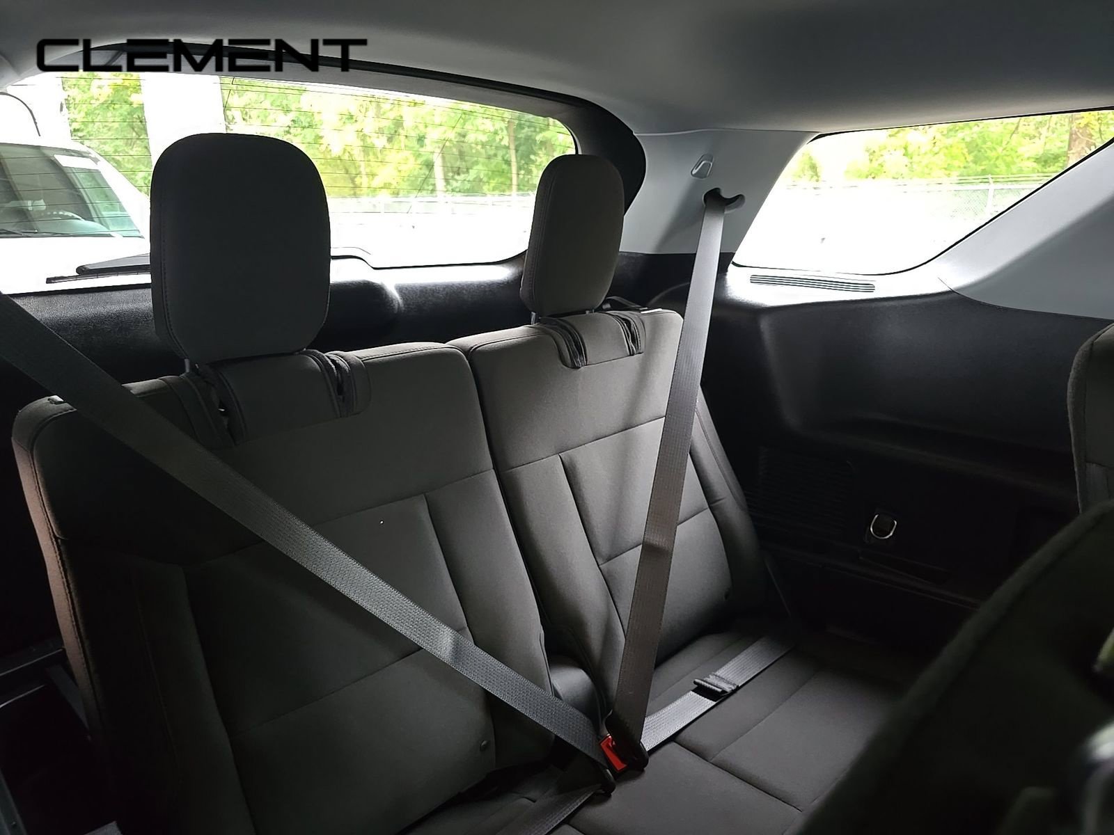 Used 2021 Ford Explorer XLT AWD/4WD image 6