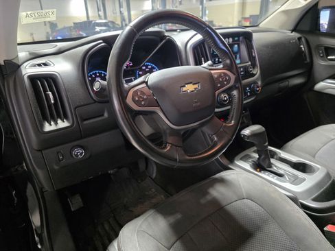 Used 2016 Chevrolet Colorado LT w/ Midnight Edition image 13