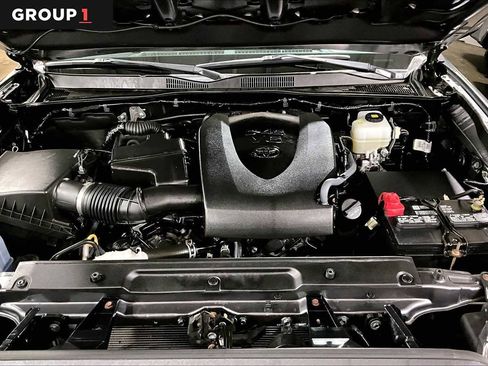 Used 2020 Toyota Tacoma TRD Off-Road image 31