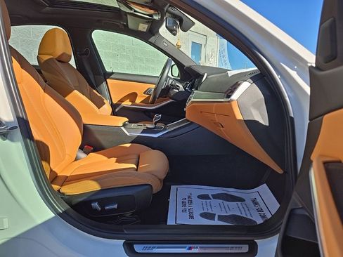 Used 2022 BMW 330i xDrive Sedan w/ M Sport Package image 42