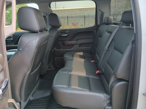 Used 2015 GMC Sierra 1500 SLT w/ SLT Crew Cab Value Package AWD/4WD image 13