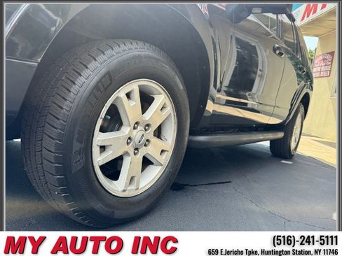 Used 2010 Ford Explorer XLT AWD/4WD image 10