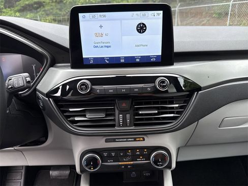 Used 2023 Ford Escape Active image 29